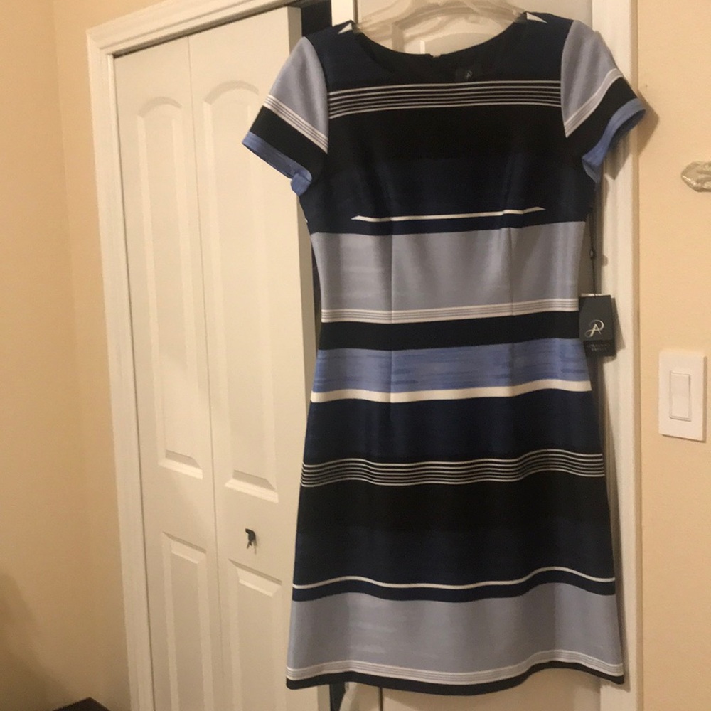 Adrianna Papell striped dress Sz. 10